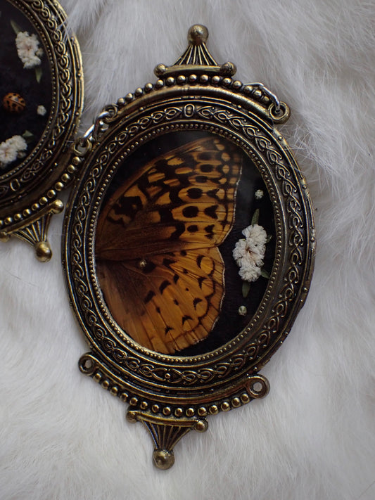 Trio Butterfly Wing Frame
